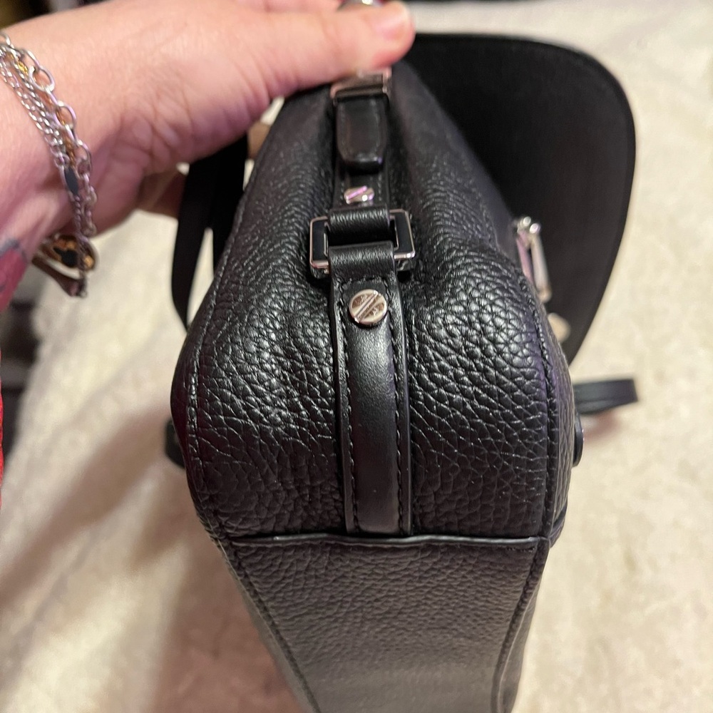 Michael Kors EUC Bedford Legacy Pebbled Leather Flap Crossbody Bag - Picture 8 of 13